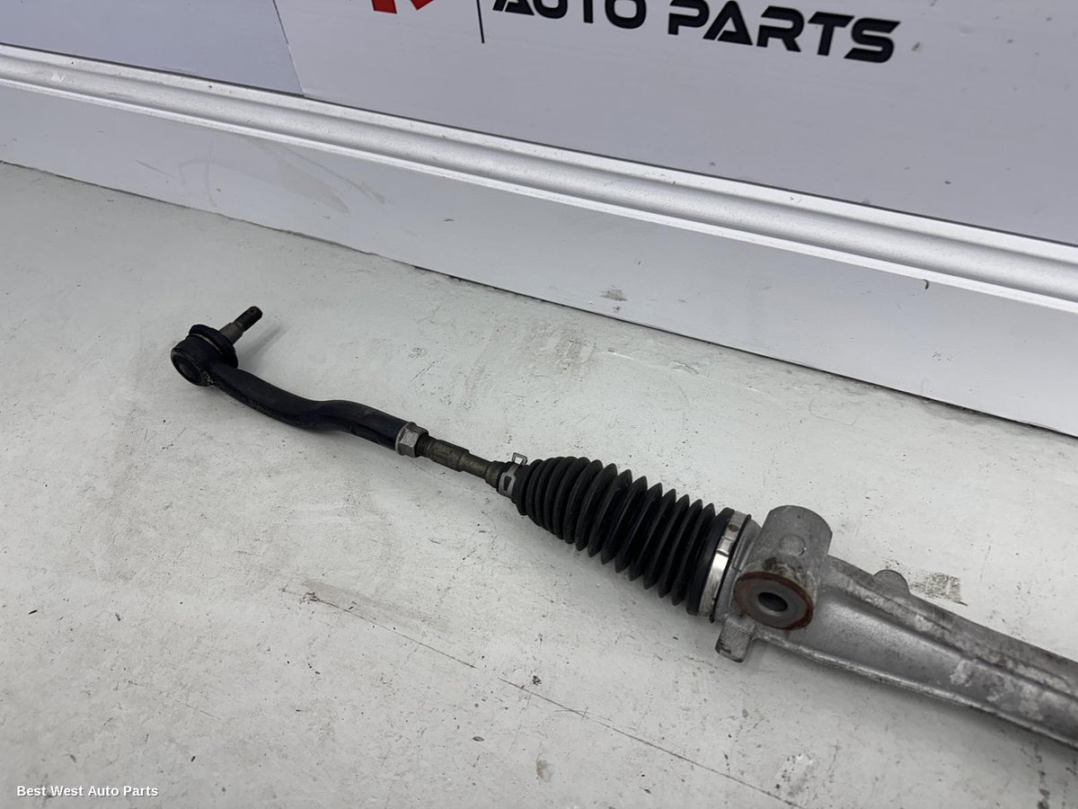 2013 TOYOTA COROLLA Steering Box/Rack