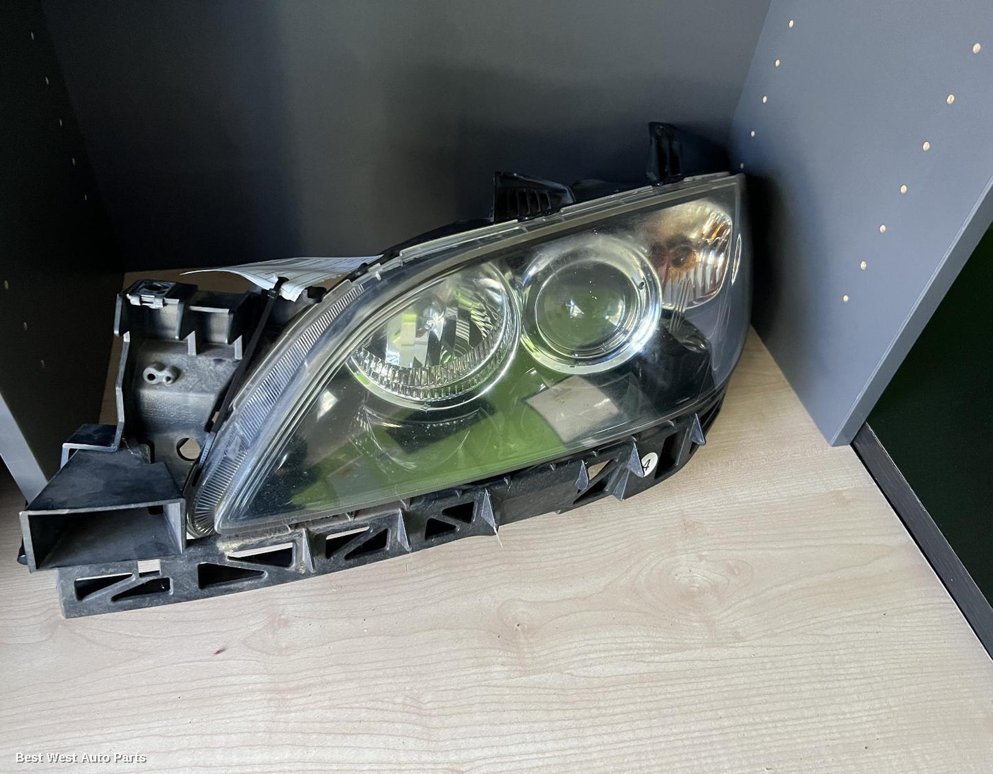 2004 MAZDA 3 Left Headlamp
