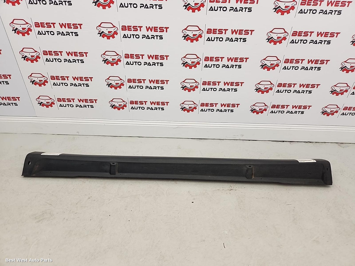 2015 MITSUBISHI OUTLANDER Side Step/Skirt