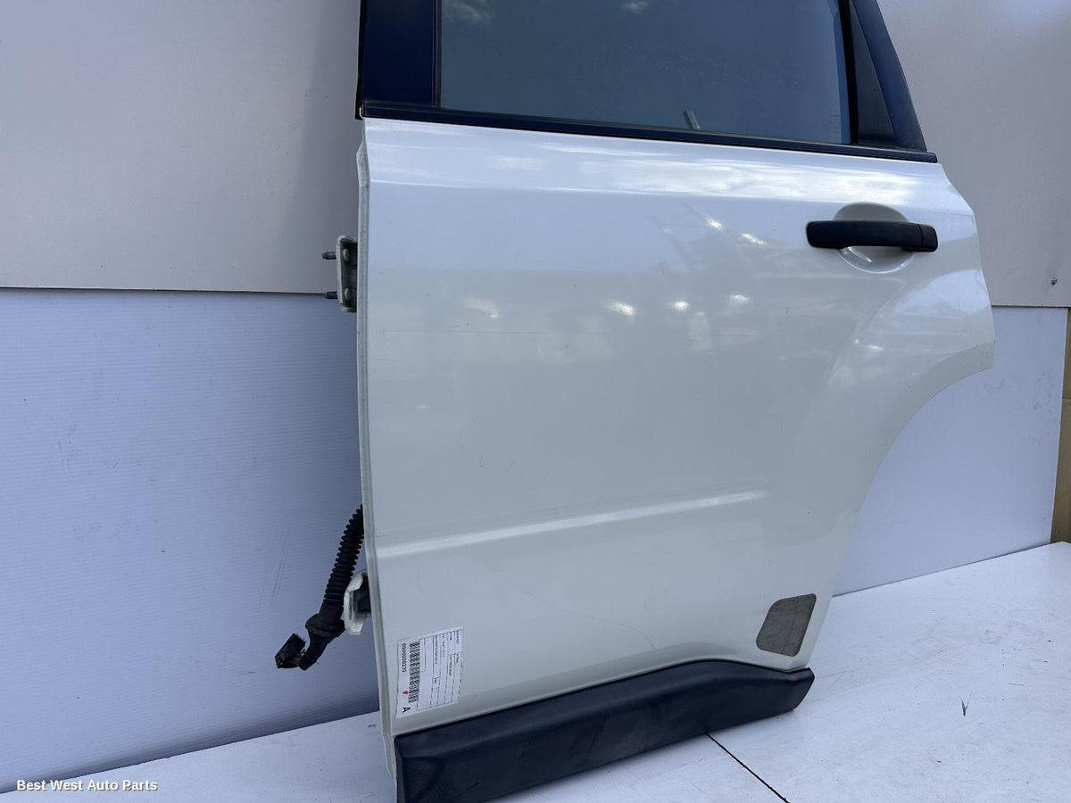 2009 NISSAN XTRAIL Left Rear Door/Sliding
