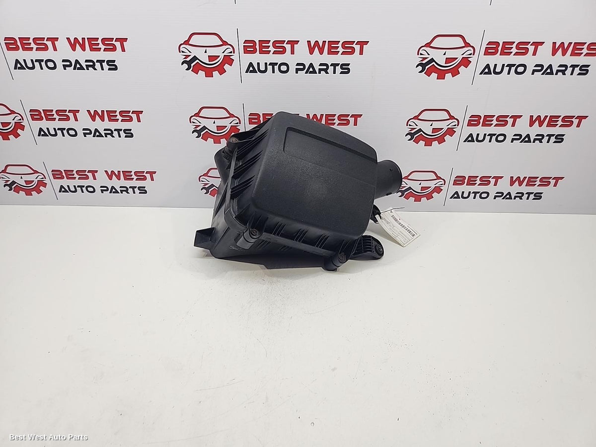 2010 FORD FALCON Air Cleaner/Box
