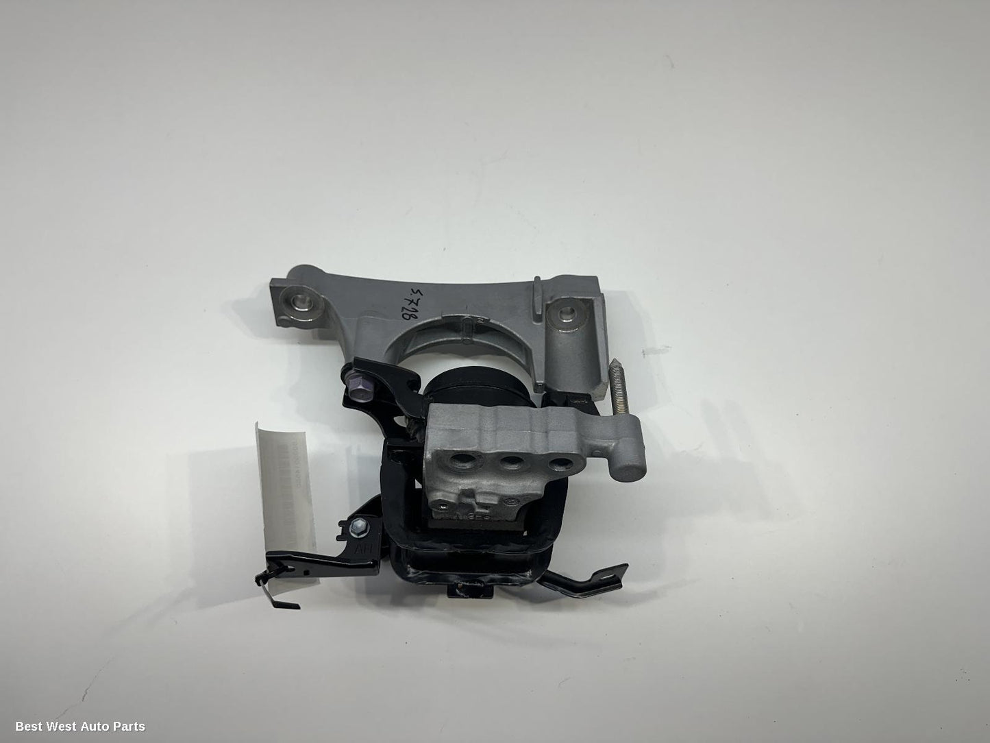 2021 TOYOTA CAMRY Mount