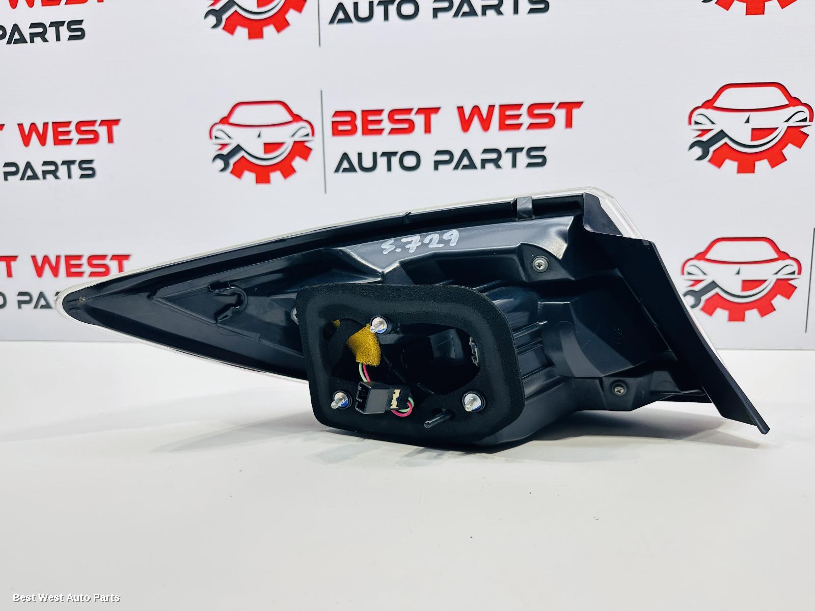 2011 MAZDA 6 Right Taillight