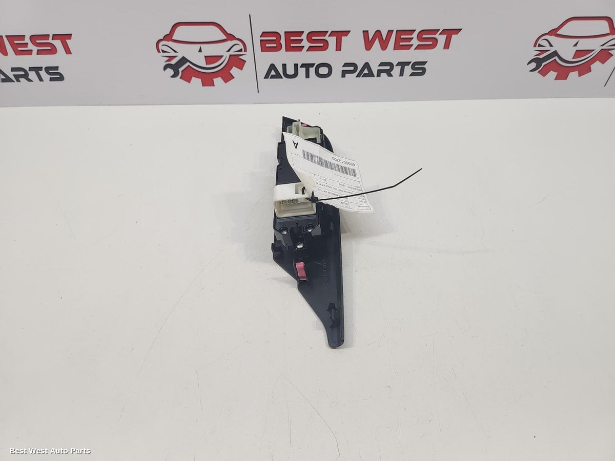 2018 TOYOTA HILUX Pwr Dr Wind Switch