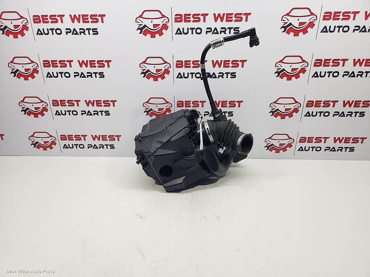 2014 FORD FOCUS Air Cleaner/Box