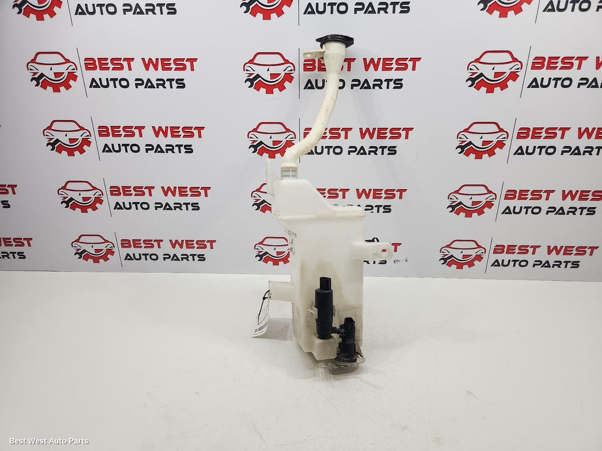 2017 LDV G10 Washer Bottle