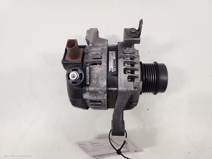 2018 TOYOTA COROLLA Alternator