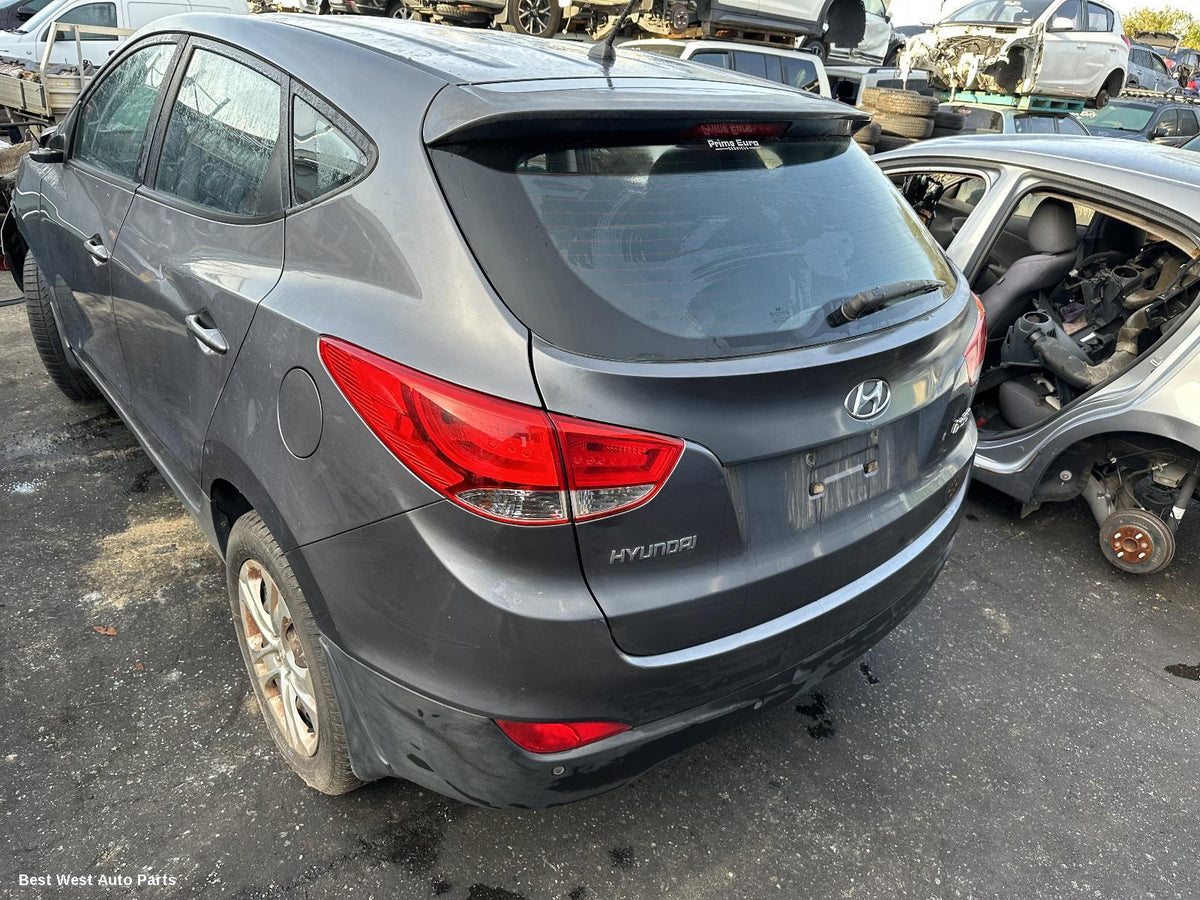 2013 HYUNDAI IX35 Right Taillight