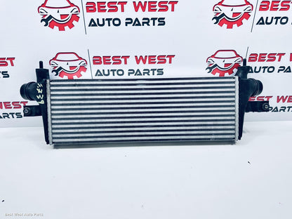 2024 TOYOTA HILUX Intercooler