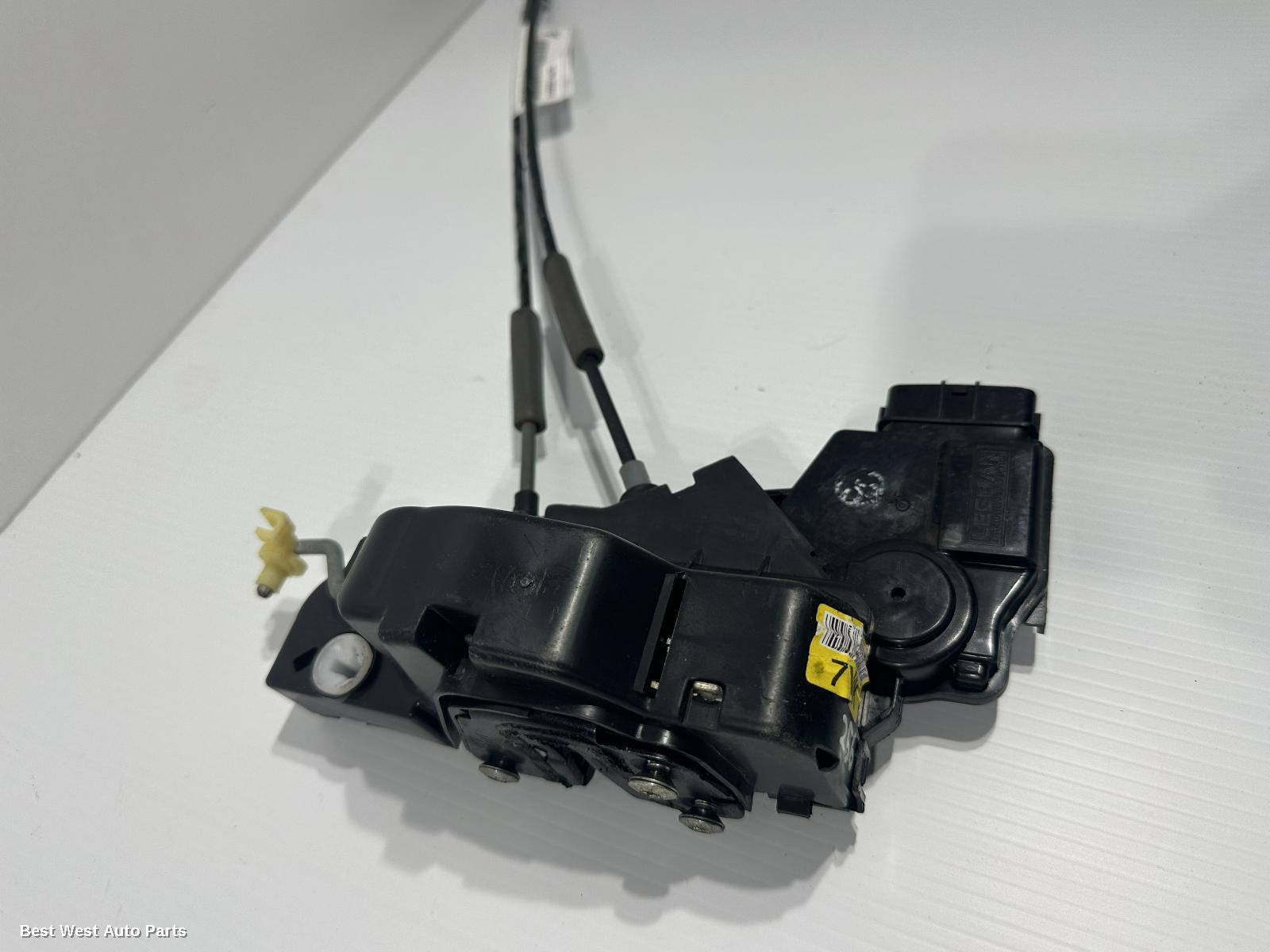 2015 HYUNDAI ILOAD/IMAX Door/Boot/Gate Lock