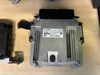 2017 HYUNDAI I30 Ecu