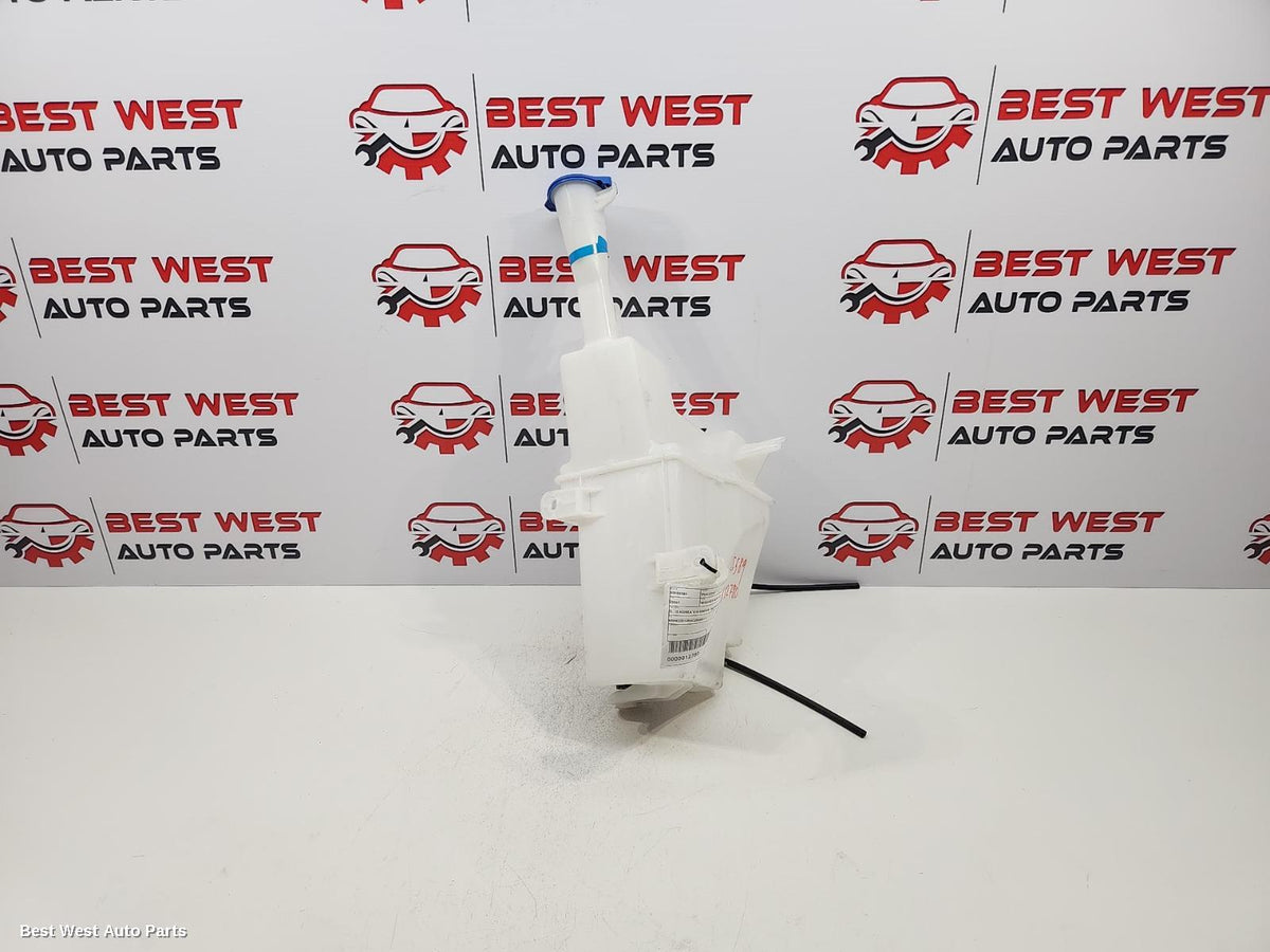 2019 HYUNDAI TUCSON Washer Bottle