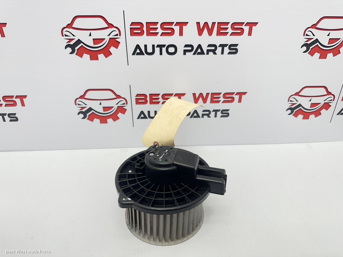2018 MAZDA 2 Heater Fan Motor