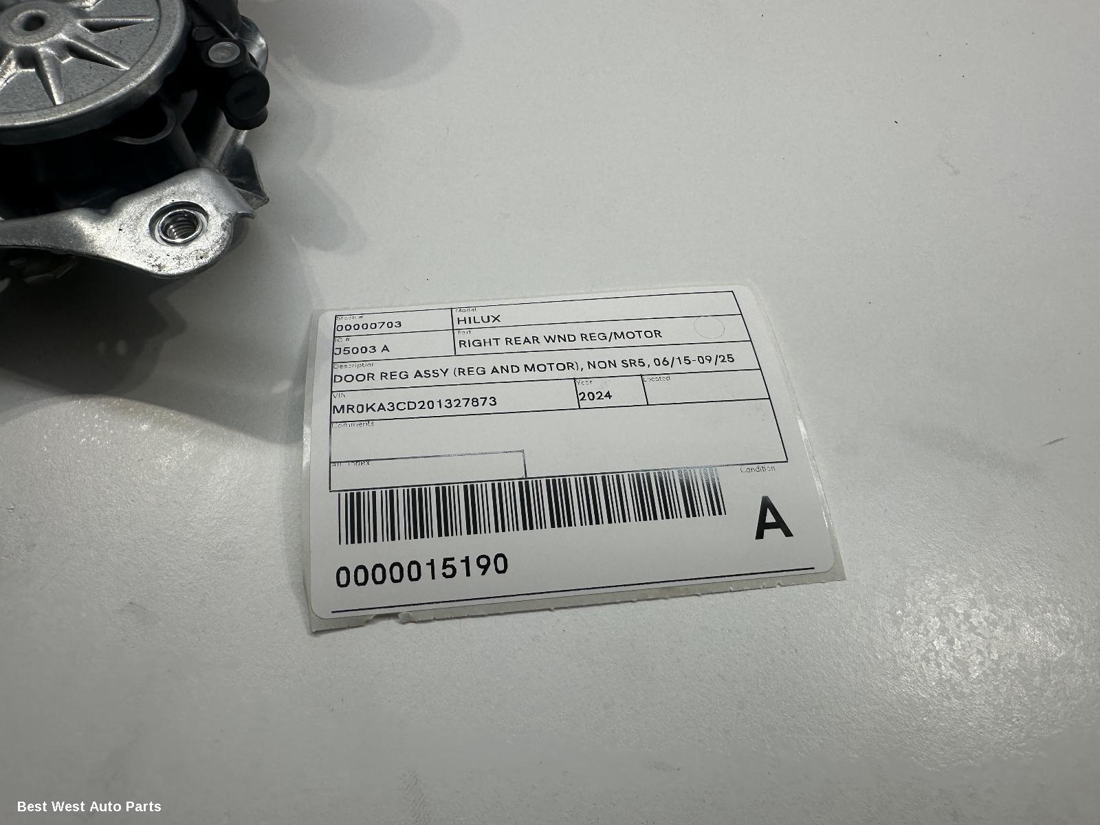 2024 TOYOTA HILUX Right Rear Wnd Reg/Motor