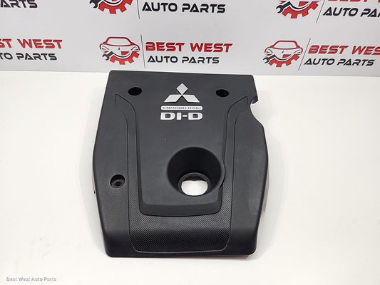 2019 MITSUBISHI PAJERO Engine Cover