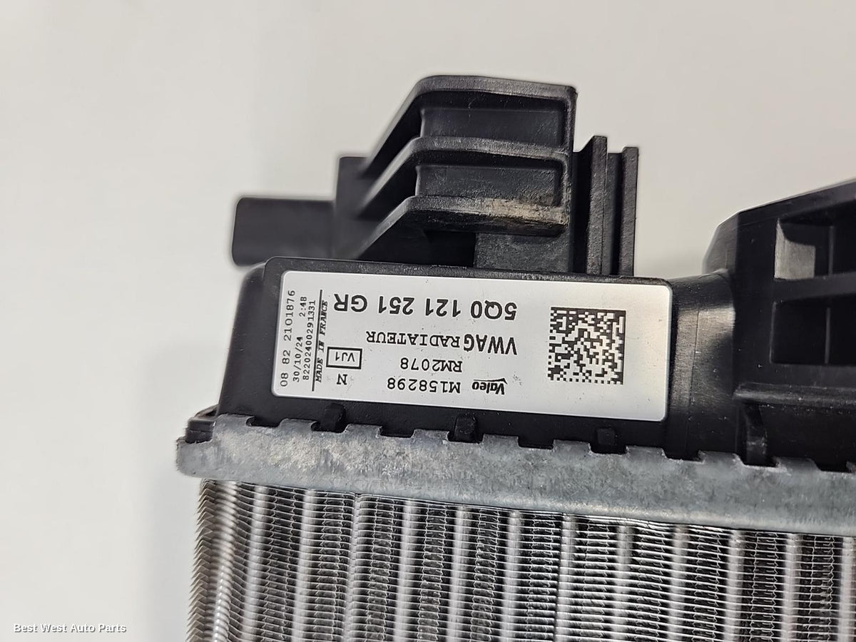 2024 VOLKSWAGEN T-ROC Radiator