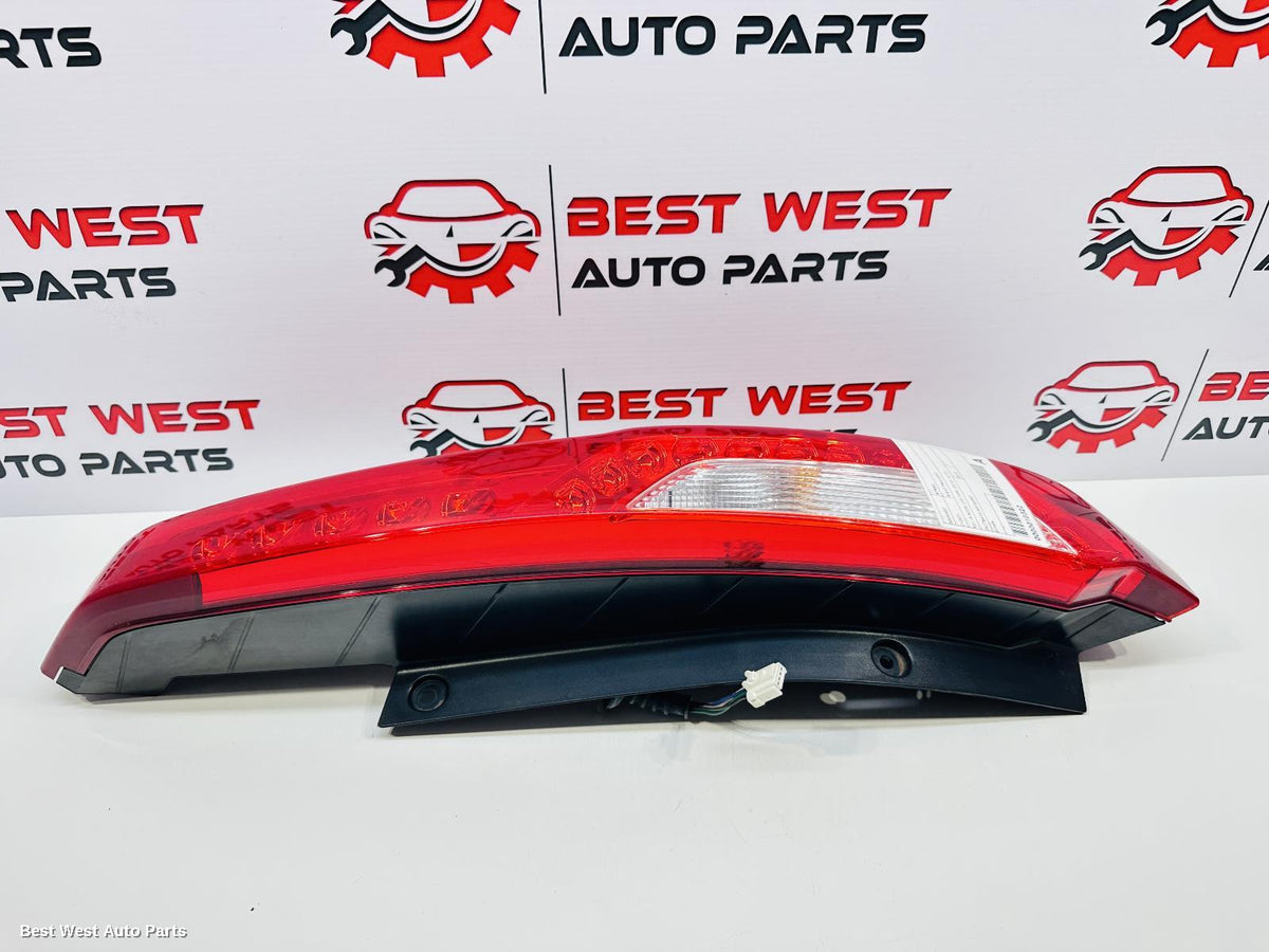 2013 NISSAN XTRAIL Right Taillight