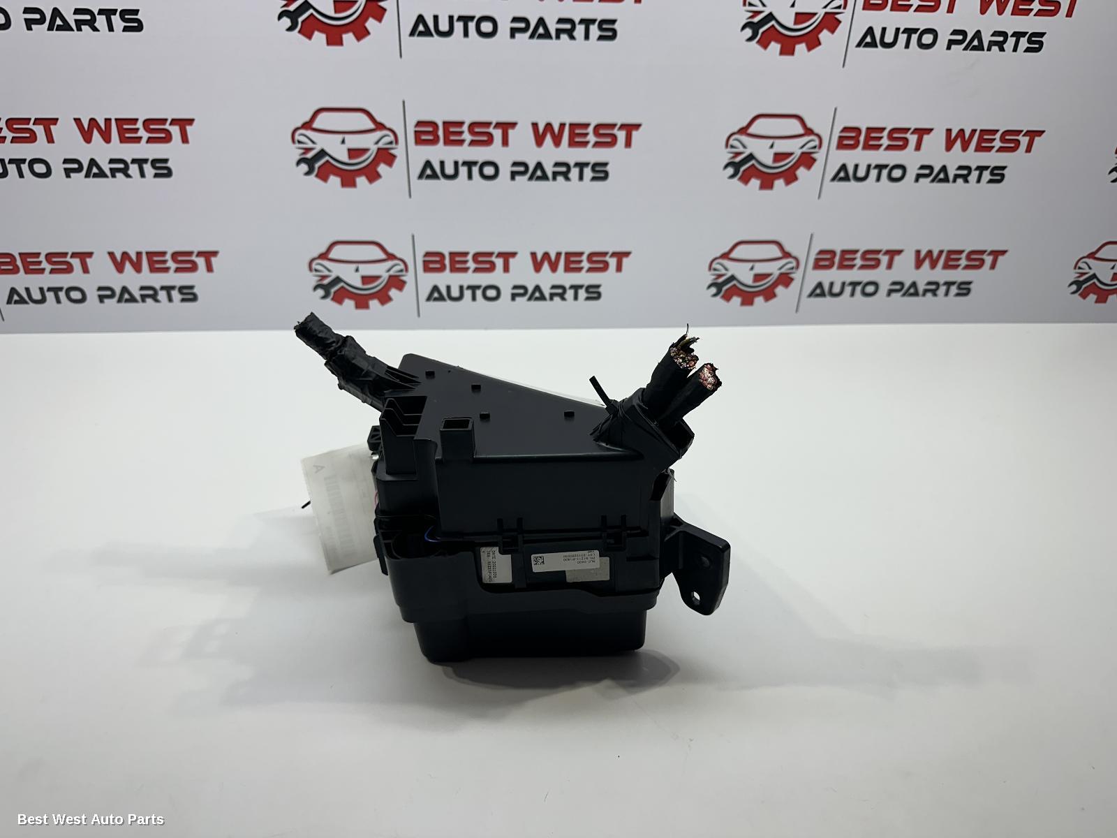 2024 KIA SPORTAGE Fuse Box