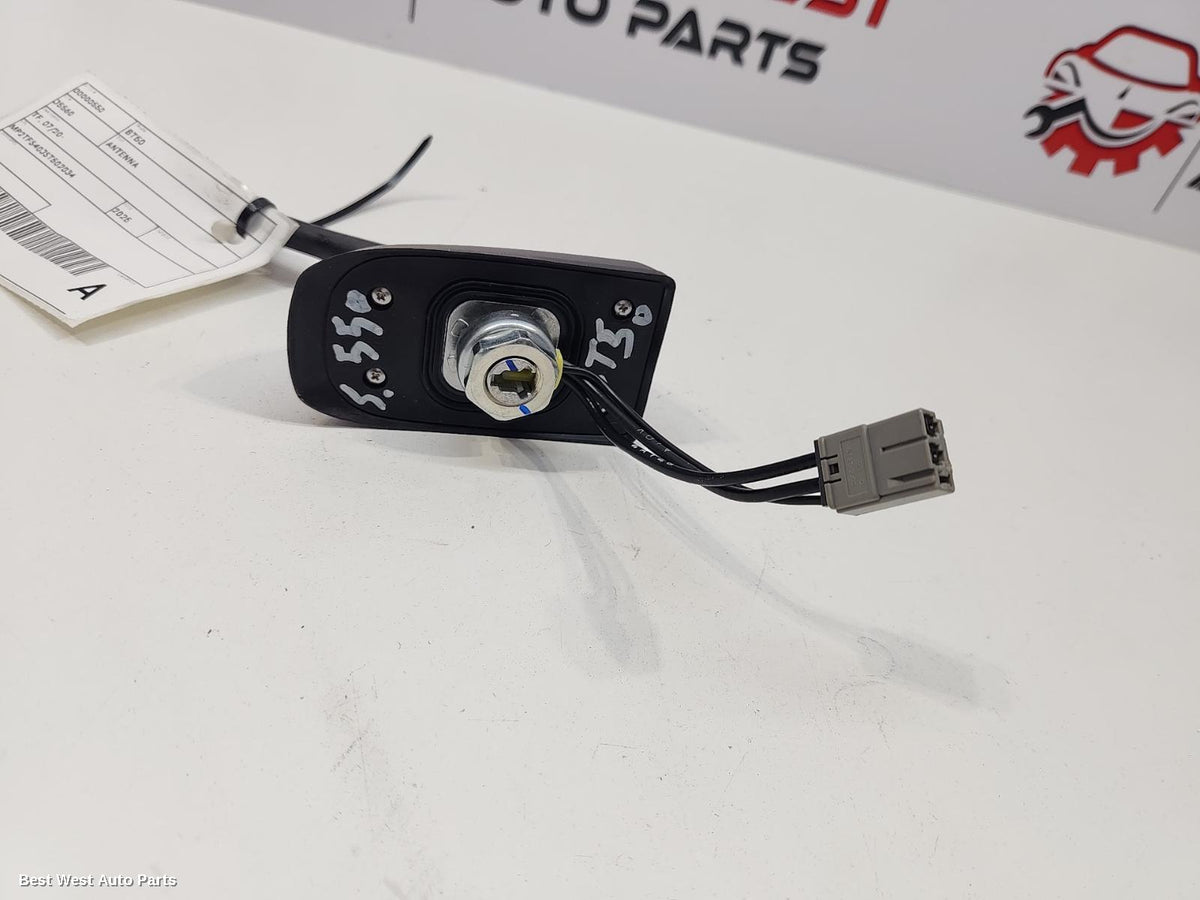 2025 MAZDA BT50 Antenna