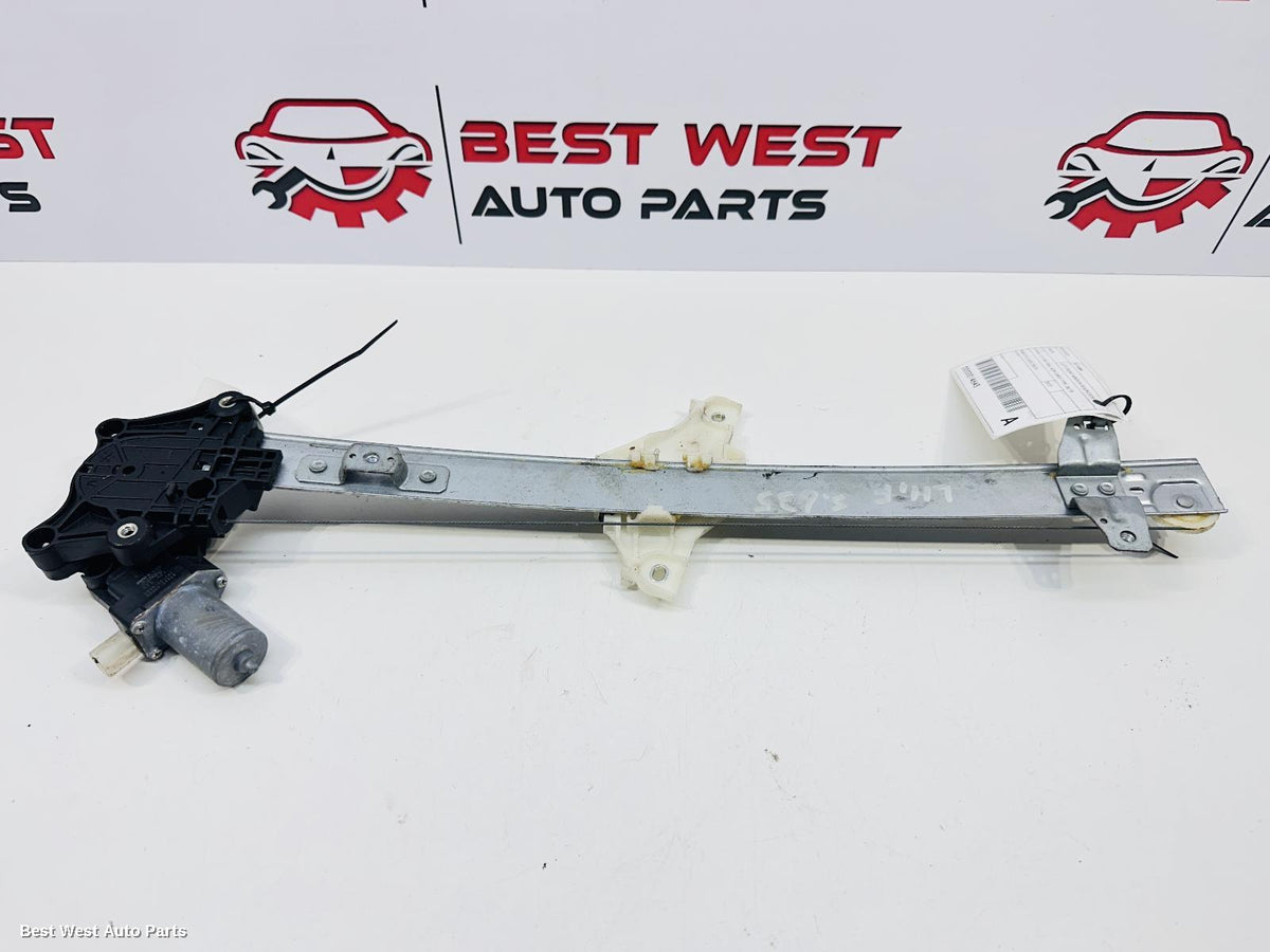 2023 SUZUKI VITARA Left Front Window Reg/Motor