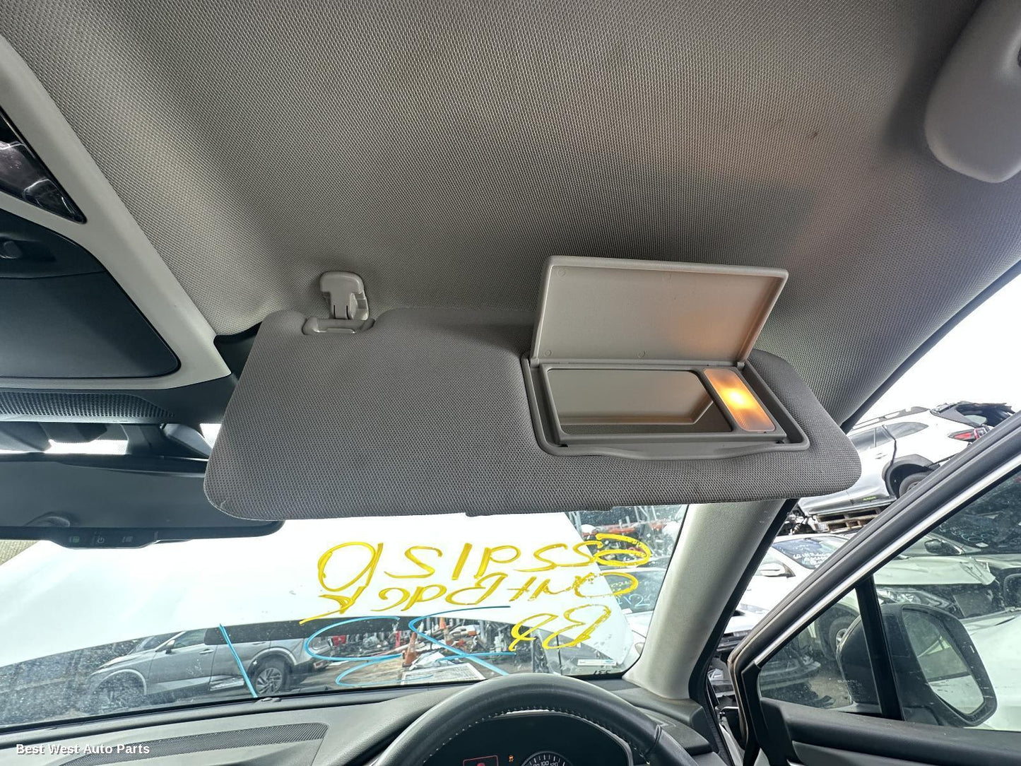 2024 SUBARU OUTBACK Sunvisor