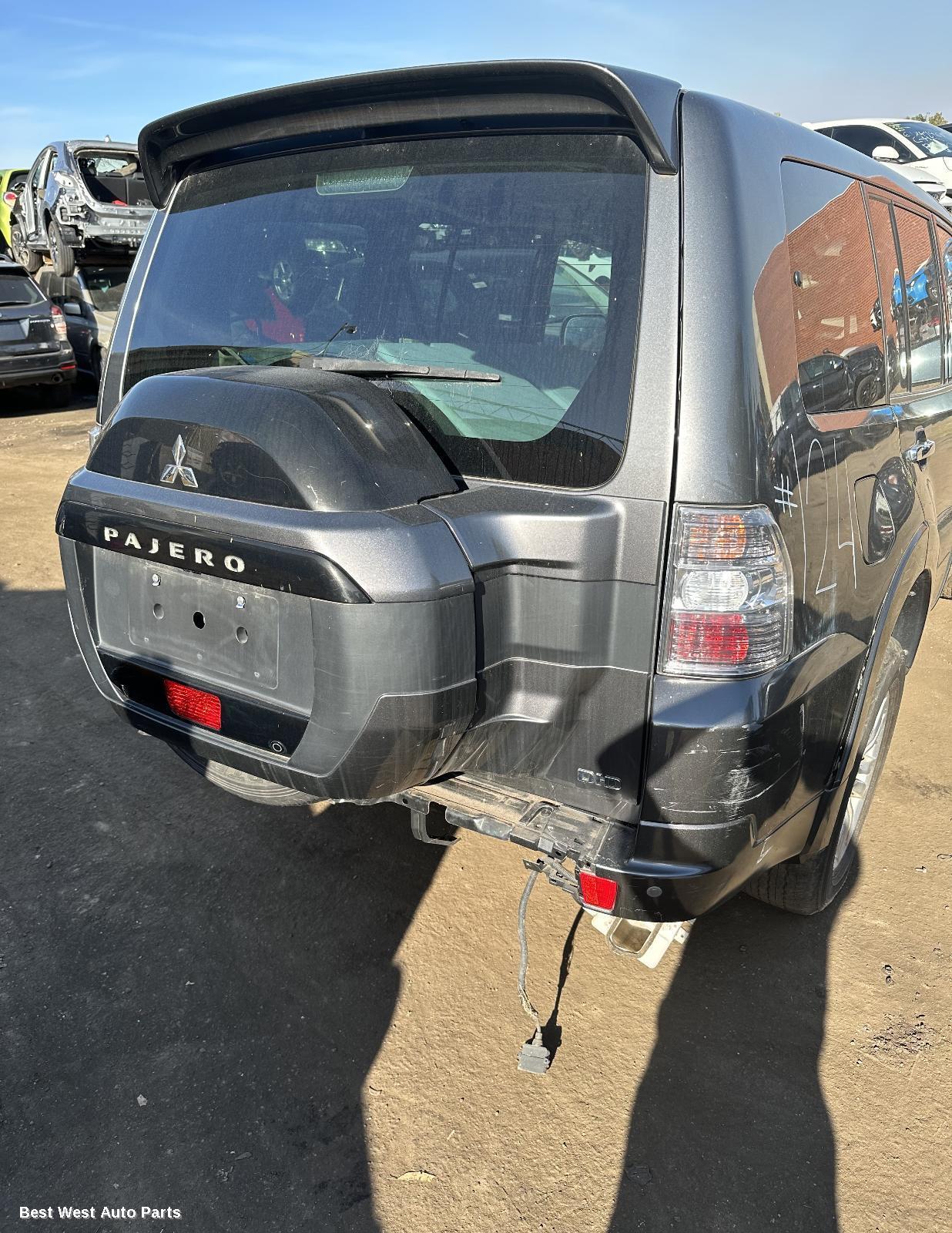 2015 MITSUBISHI PAJERO Rear Drive Shaft