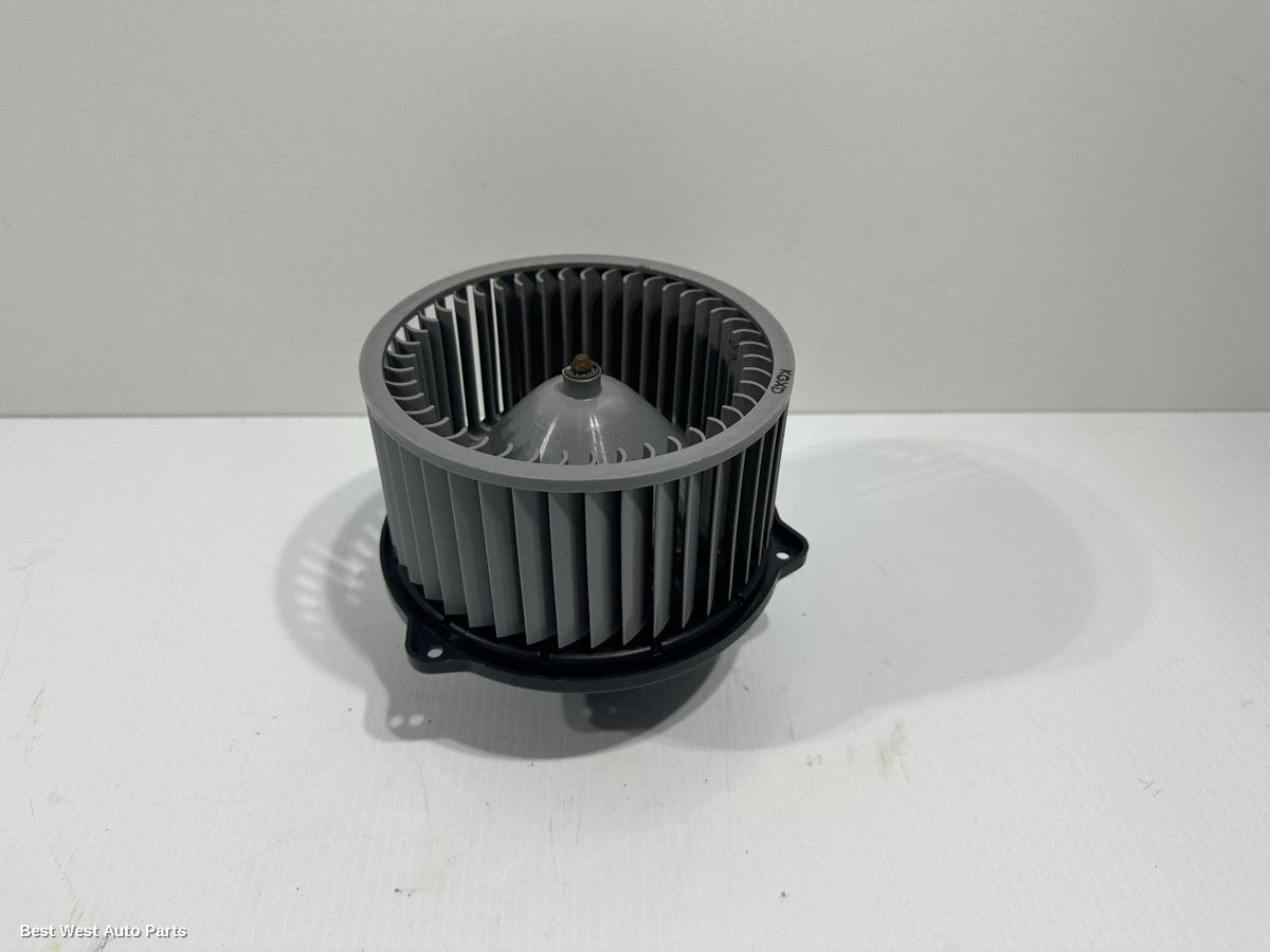 2015 HYUNDAI ILOAD/IMAX Heater Fan Motor