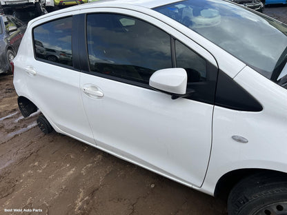 2019 TOYOTA YARIS Right Driveshaft