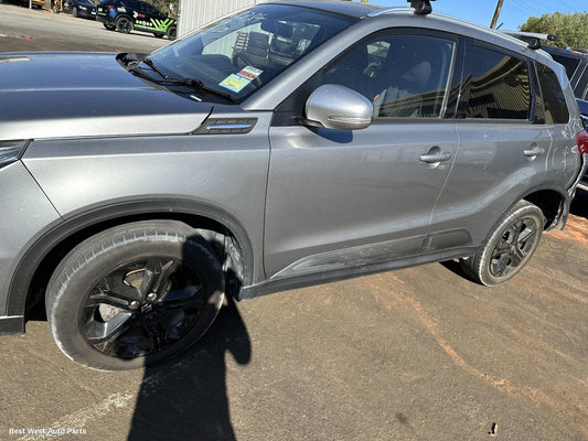 2016 SUZUKI VITARA Side Step/Skirt