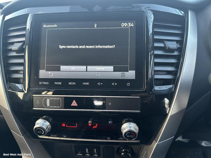 2025 MITSUBISHI PAJERO Radio/Cd/Dvd/Sat/Tv