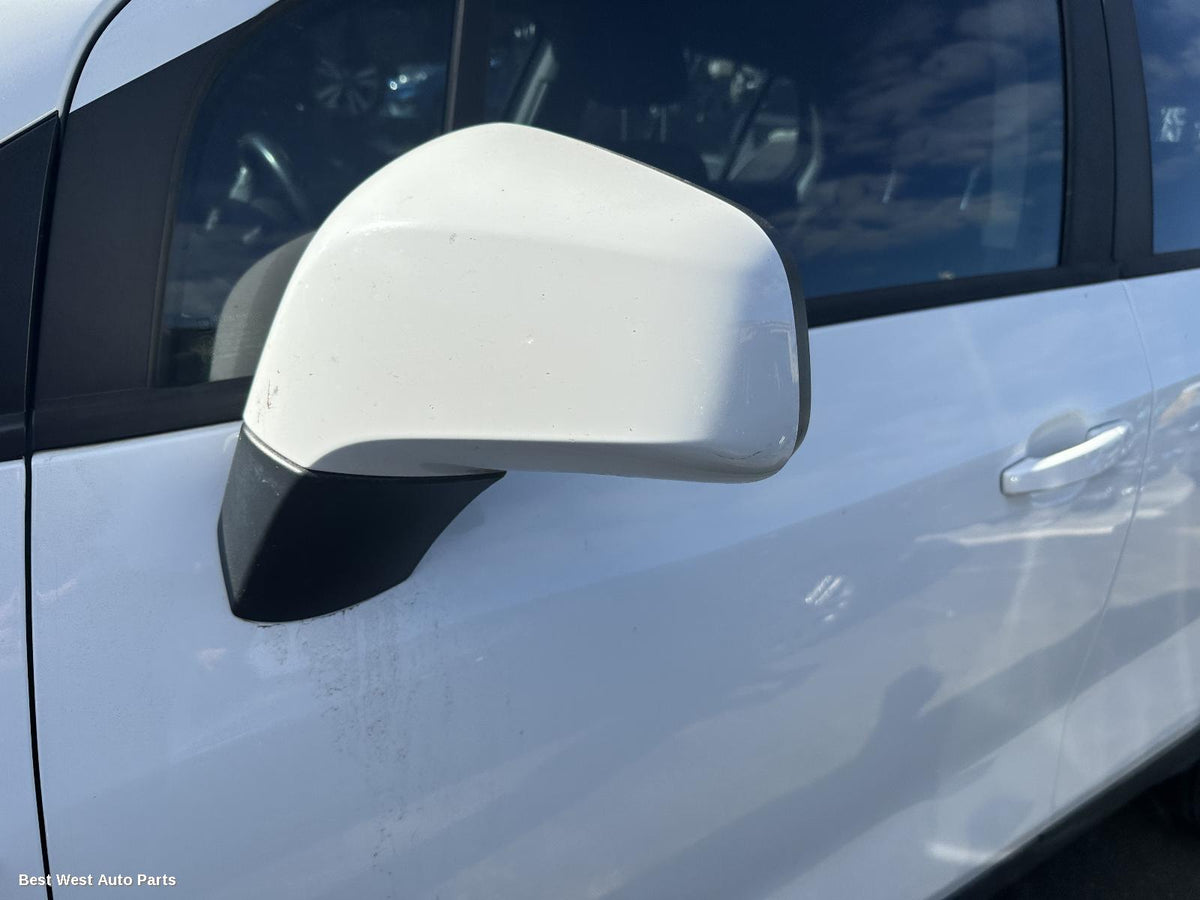 2017 HOLDEN TRAX Sunvisor