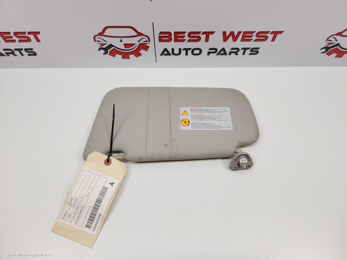 2015 NISSAN PULSAR Sunvisor