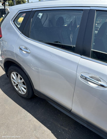 2018 NISSAN XTRAIL Sunvisor