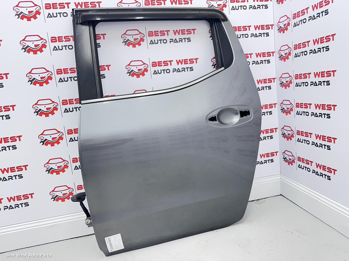 2021 NISSAN NAVARA Left Rear Door/Sliding