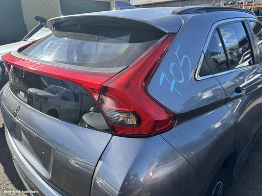 2019 MITSUBISHI ECLIPSE CROSS Right Taillight