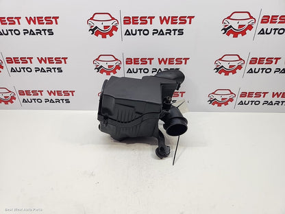 2016 FORD FOCUS Air Cleaner/Box