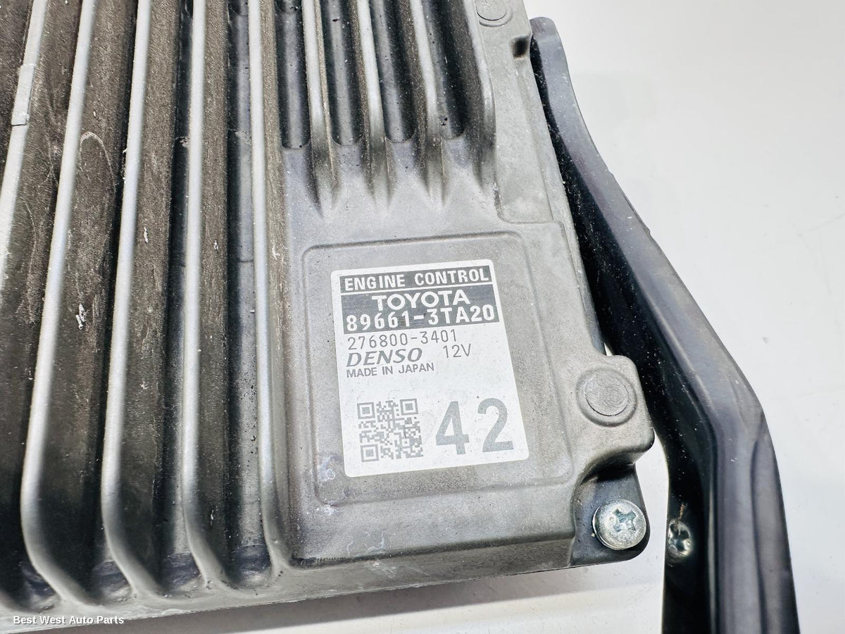 2021 TOYOTA CAMRY Ecu