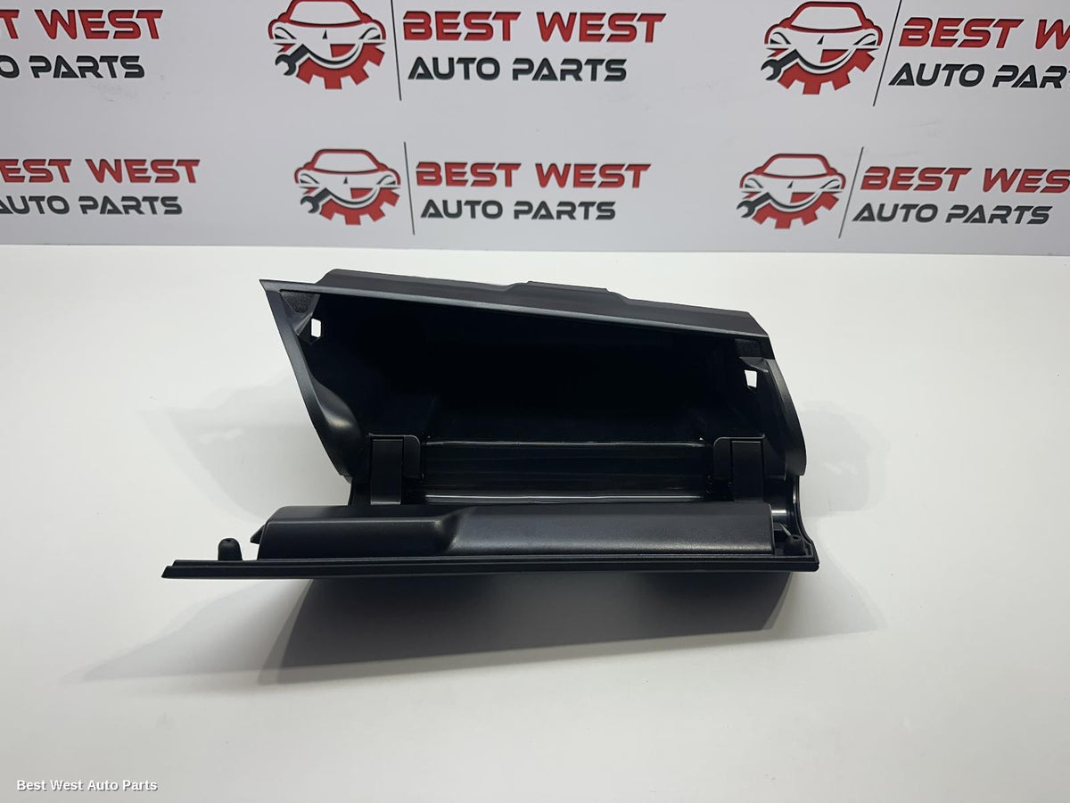 2024 TOYOTA HILUX Glove Box