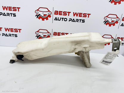 2016 HOLDEN COLORADO Washer Bottle
