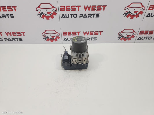 2014 TOYOTA RAV4 Abs Pump/Modulator