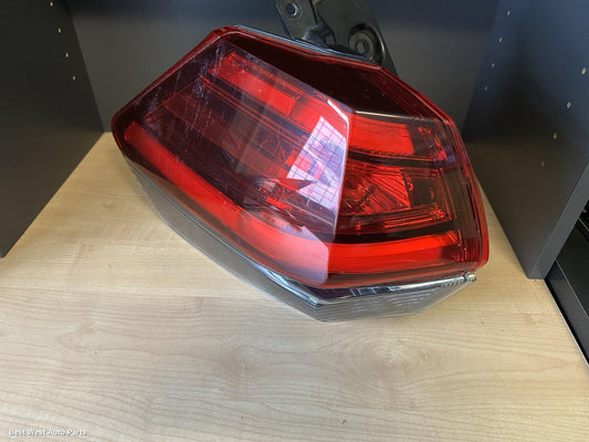 2020 NISSAN XTRAIL Left Taillight