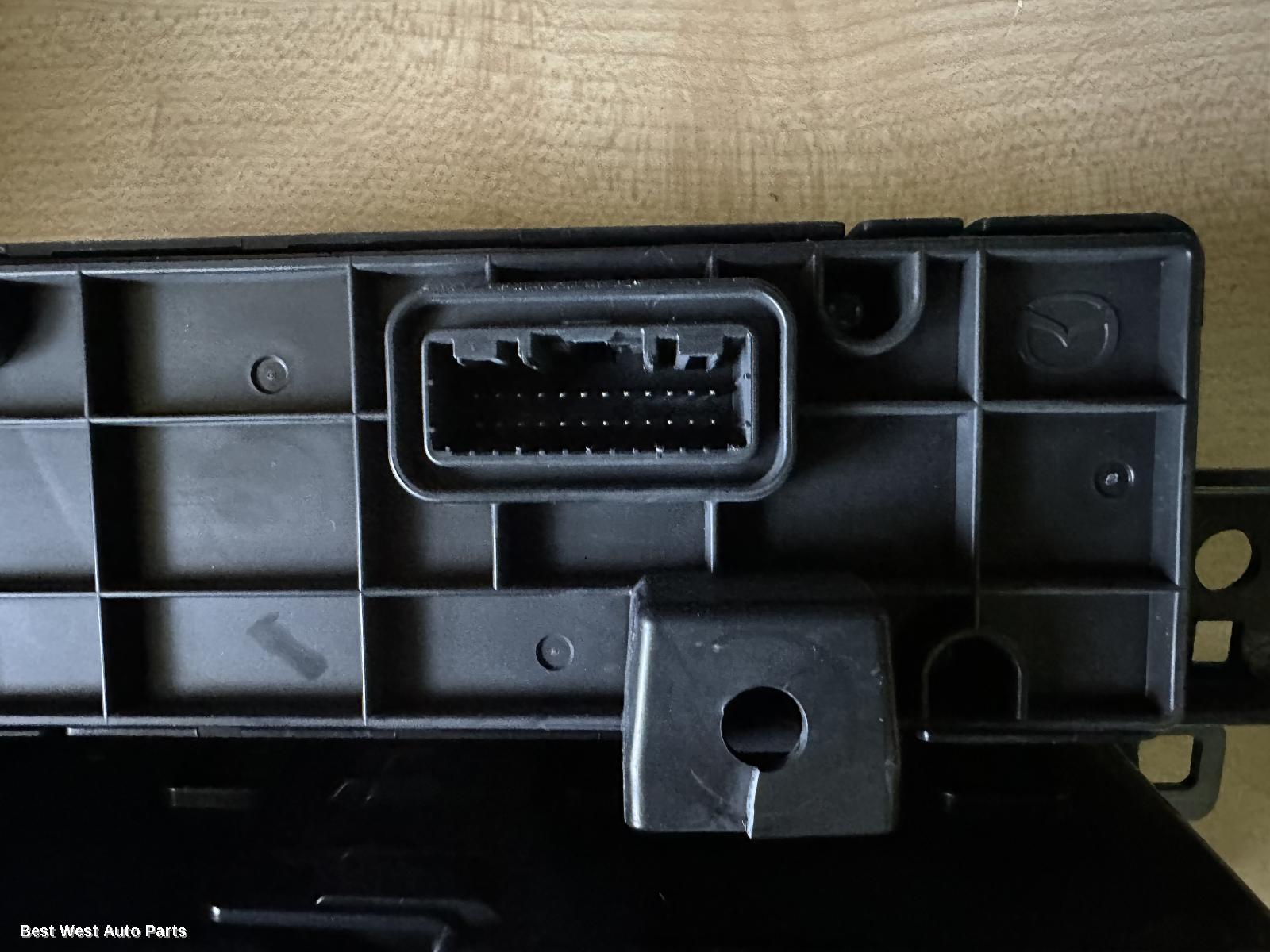 2019 MAZDA CX9 Heater/Ac Controls
