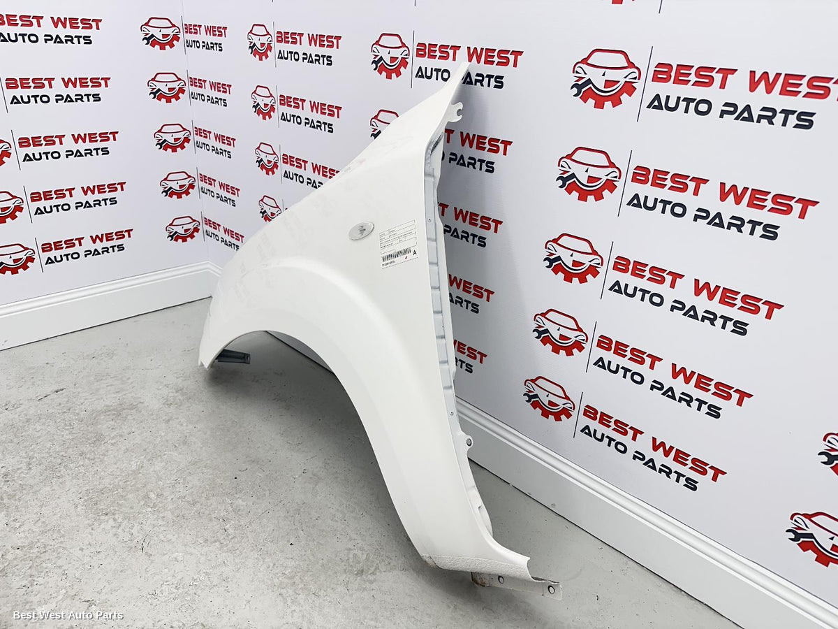 2024 NISSAN NAVARA Left Guard