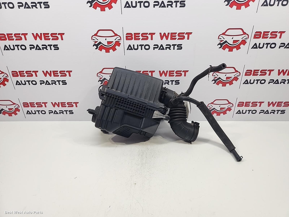 2012 KIA RIO Air Cleaner/Box