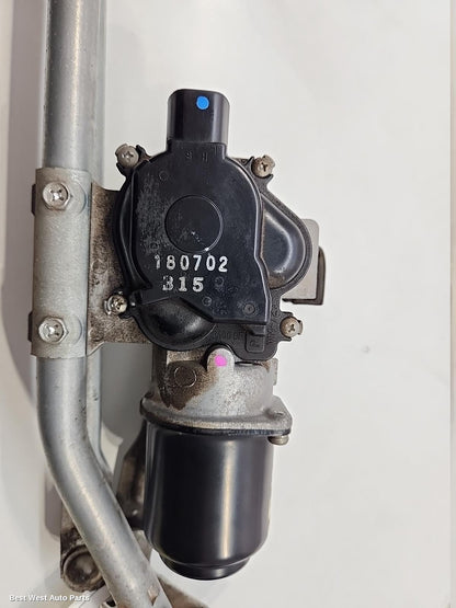 2019 MITSUBISHI PAJERO Wiper Motor