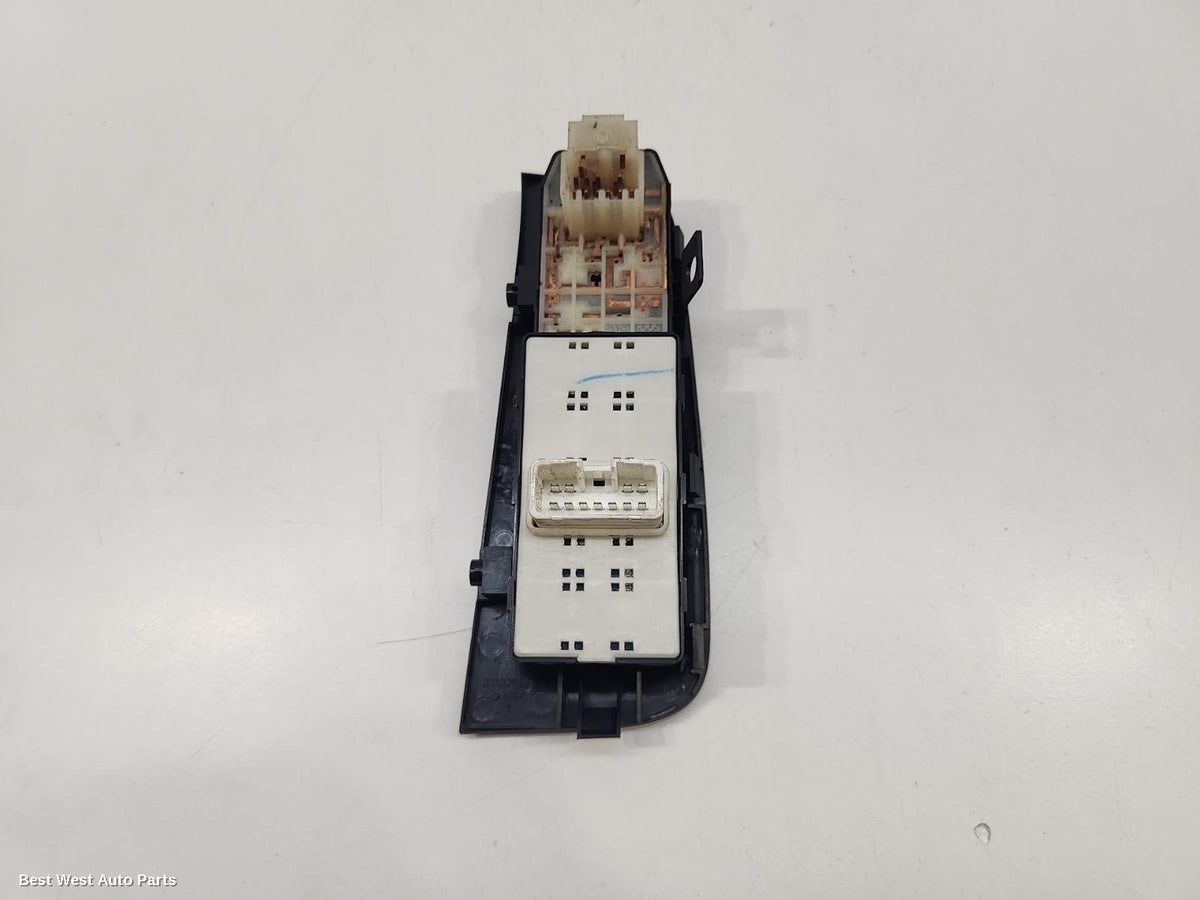 2015 HYUNDAI ILOAD/IMAX Pwr Dr Wind Switch