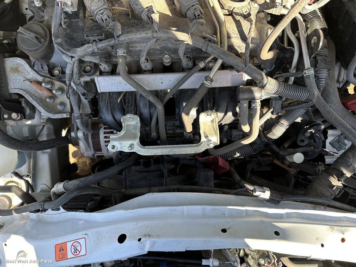 2018 MITSUBISHI ECLIPSE CROSS Engine