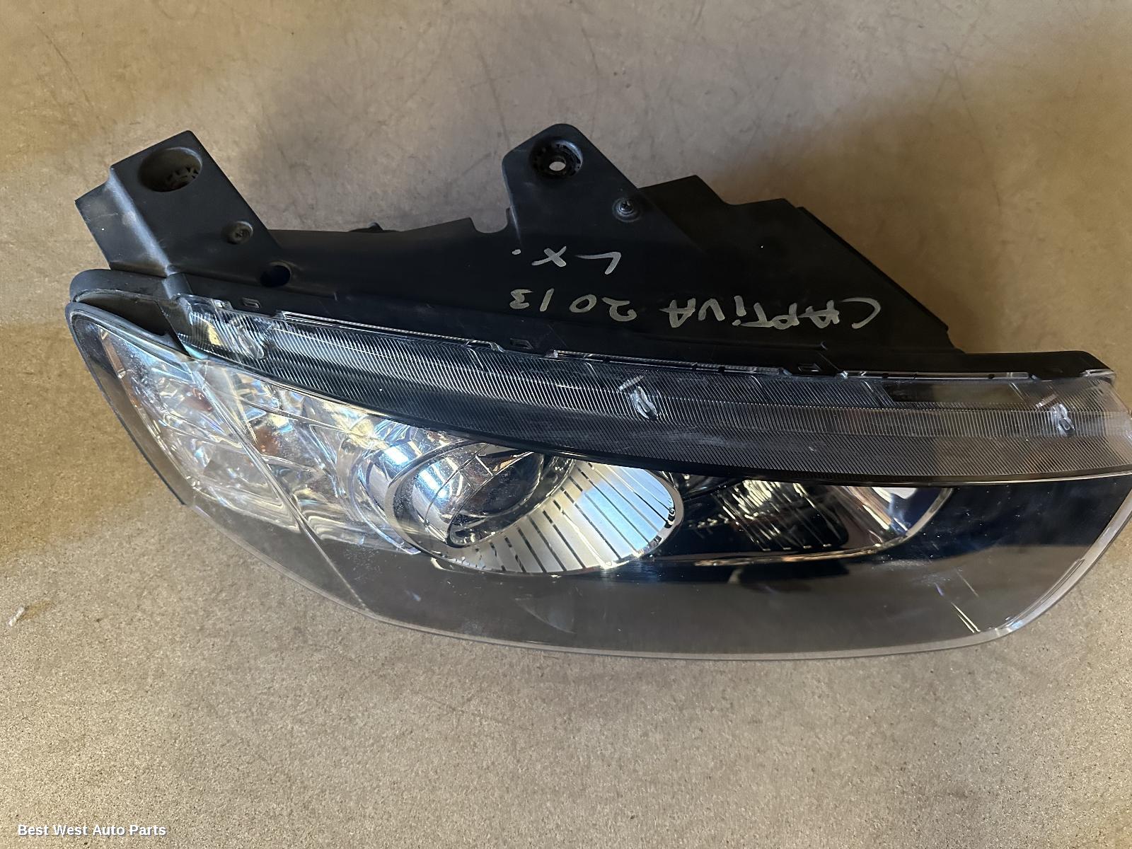 2013 HOLDEN CAPTIVA Right Headlamp