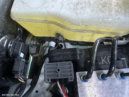 2025 TOYOTA HILUX Abs Pump/Modulator