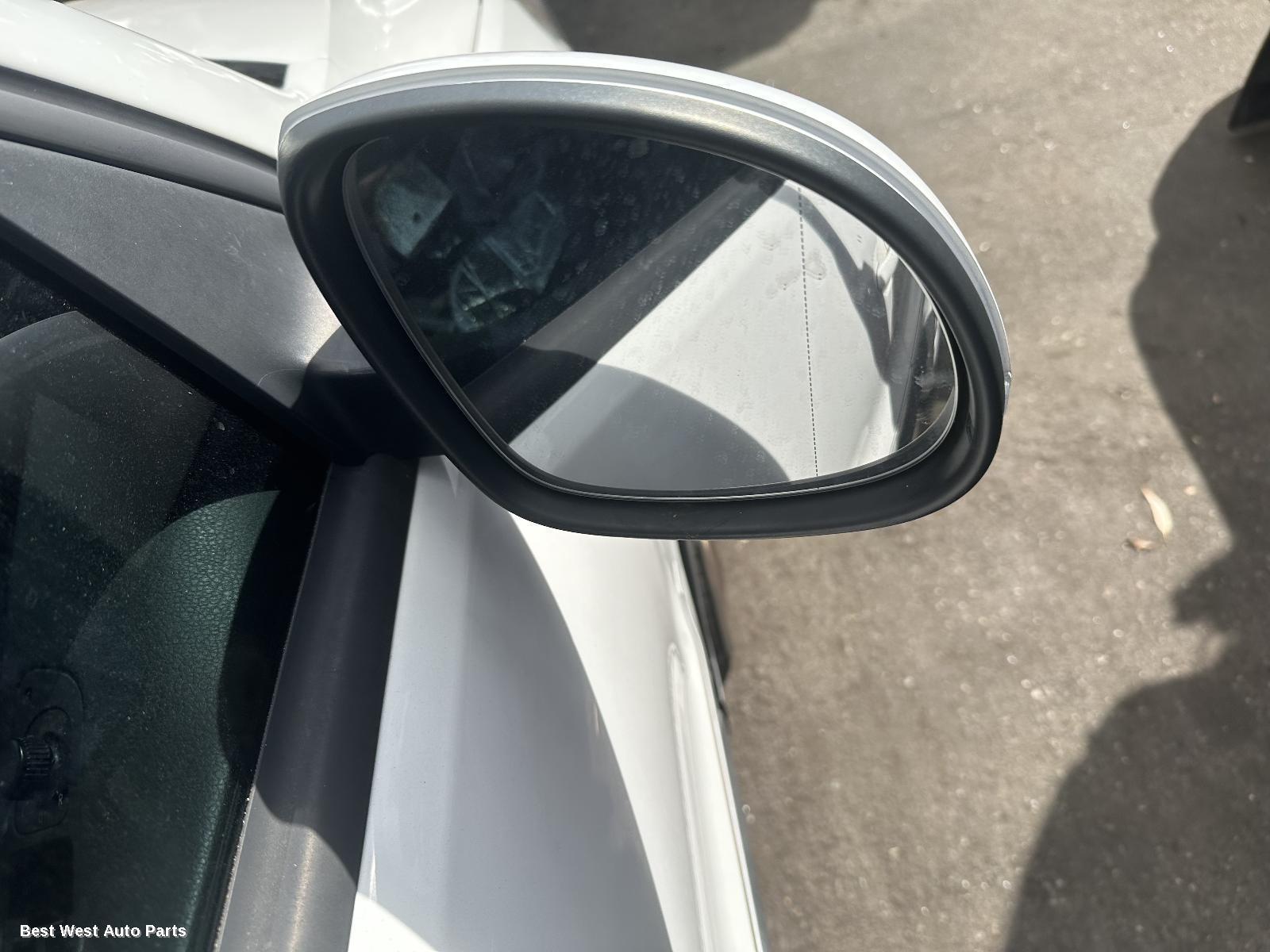 2012 VOLKSWAGEN TIGUAN Right Door Mirror